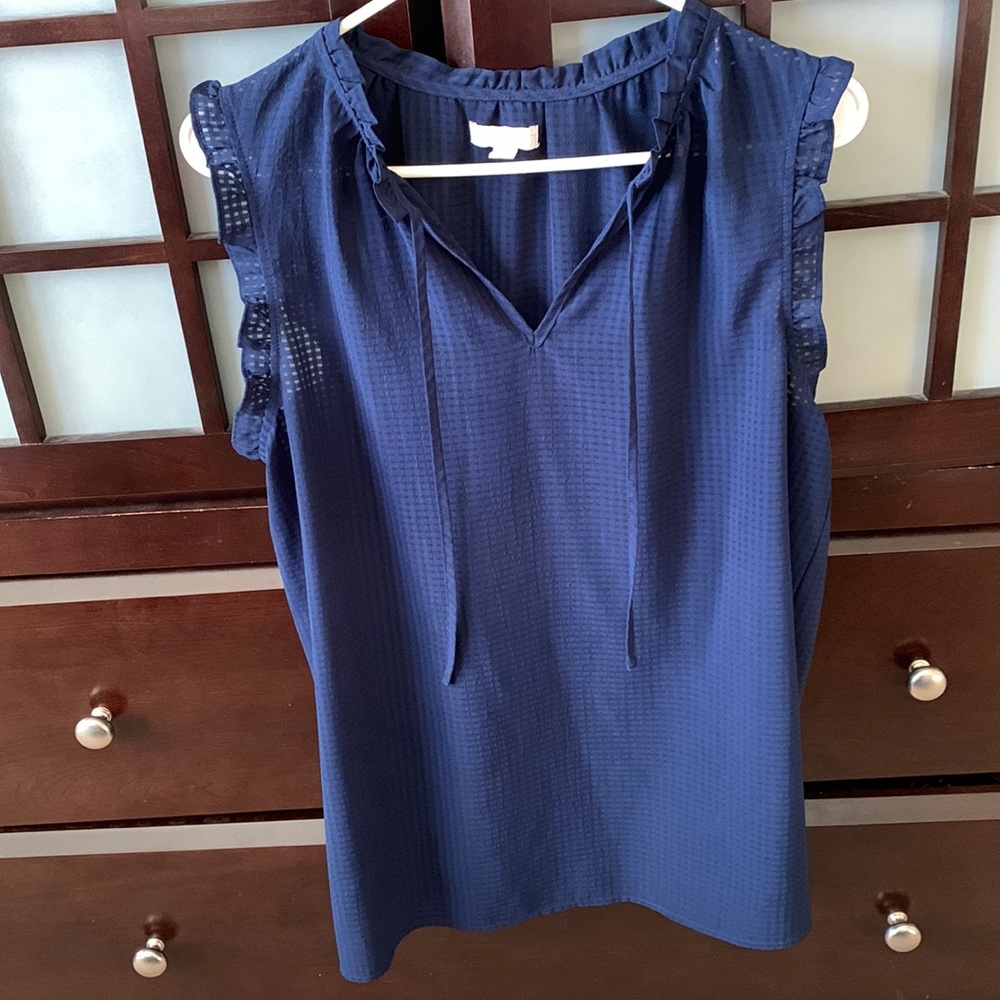 Navy blue short sleeve dress shirt